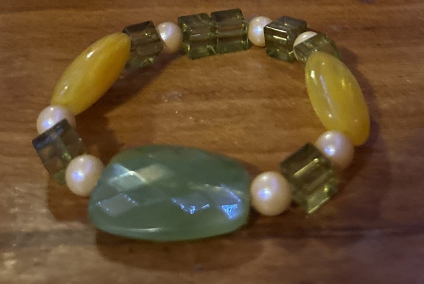 Handmade Elegant Beaded Bracelet