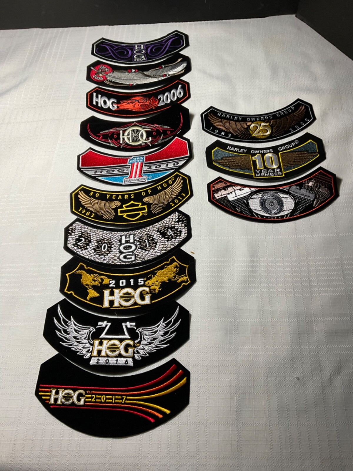 Harley - 3 Owner's Group Patches (10 and 25 year) & 10 HOG Patches (2004-2017)