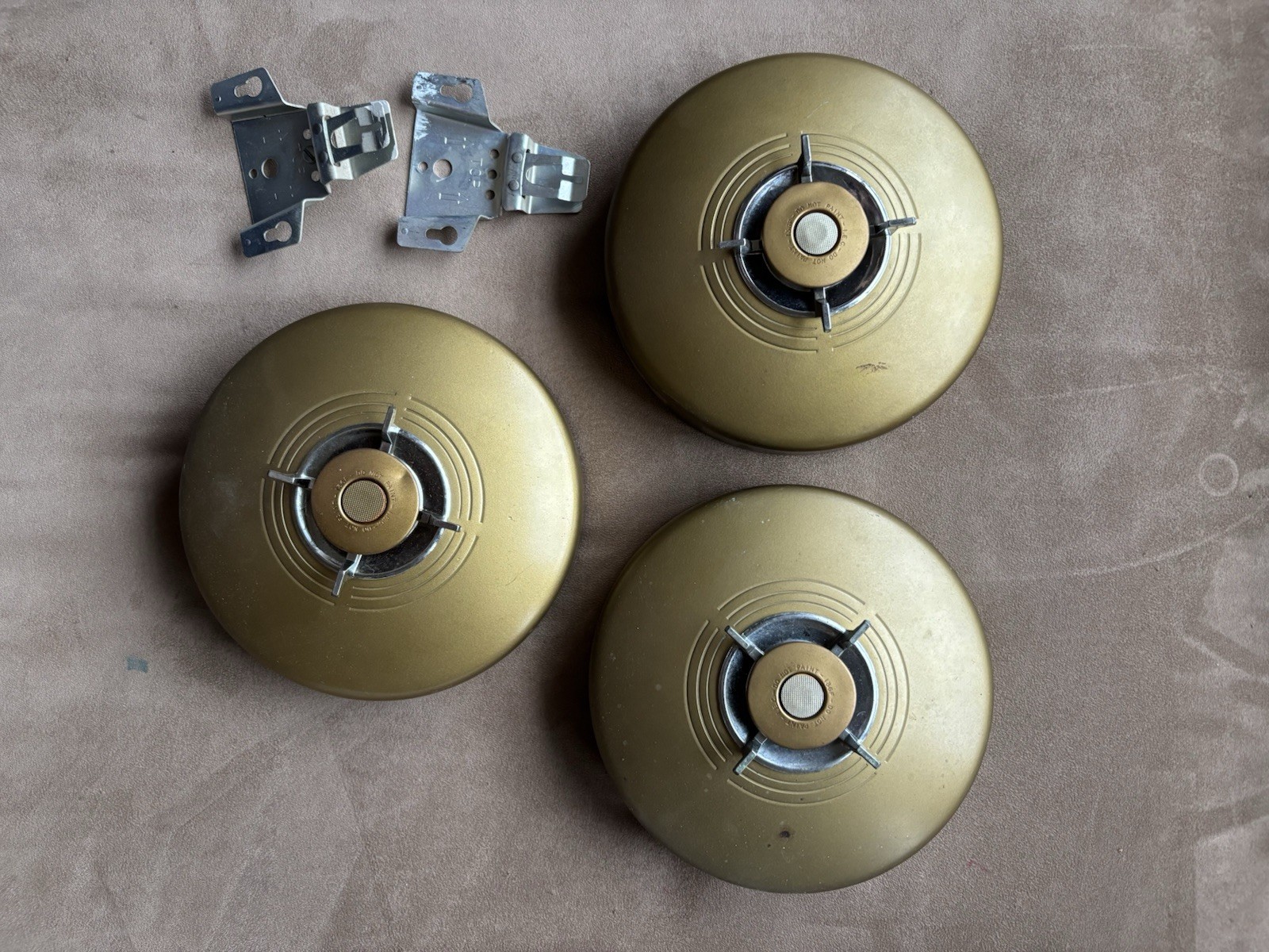 Vanguard Thermosonic Model V5 Heat Detector Alarm Set Of 3 With 2 Mounting Plate