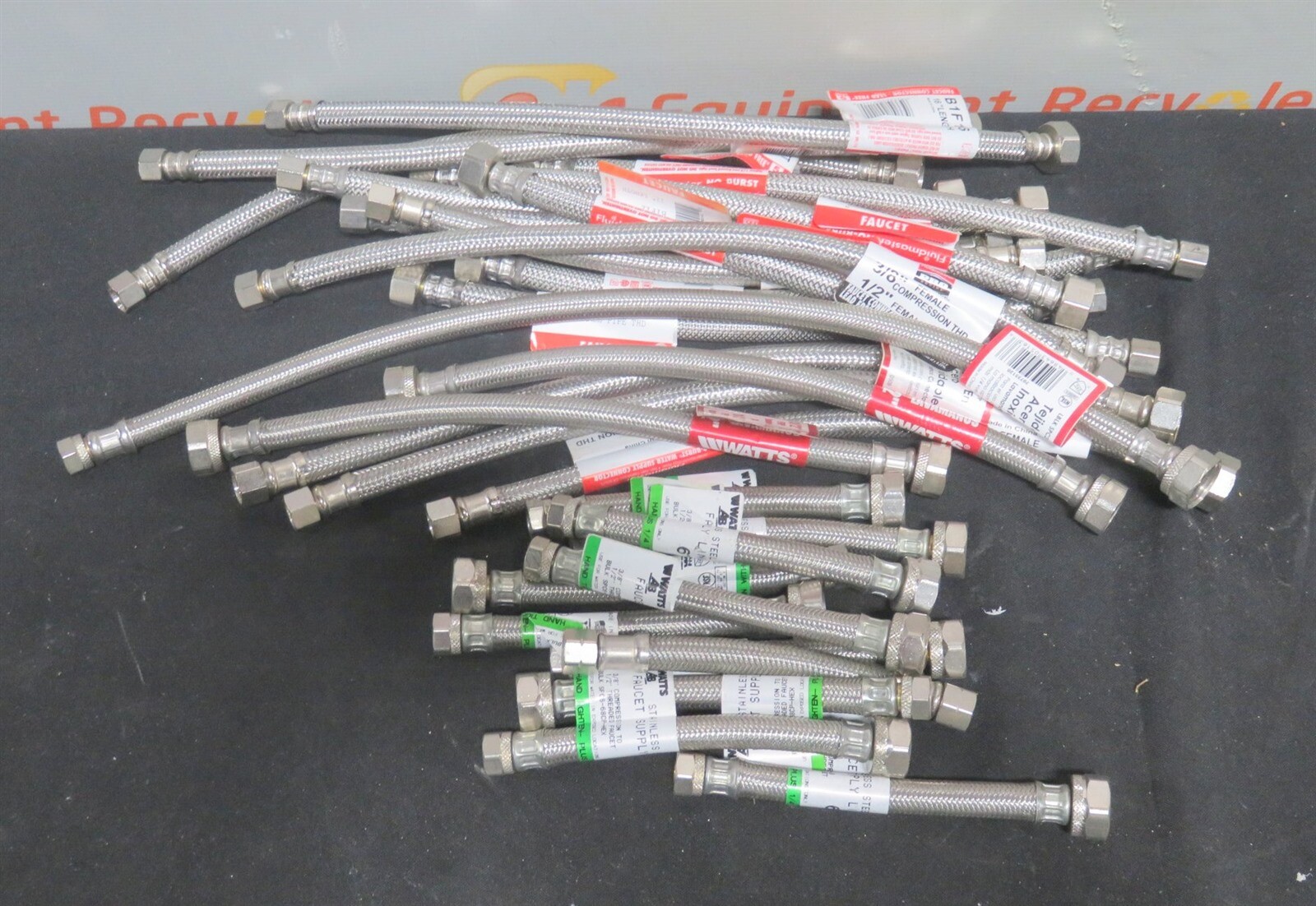 FluidMaster B1F16 B1F12 Click Seal Faucet Connector Braided Stainless Lot of 31