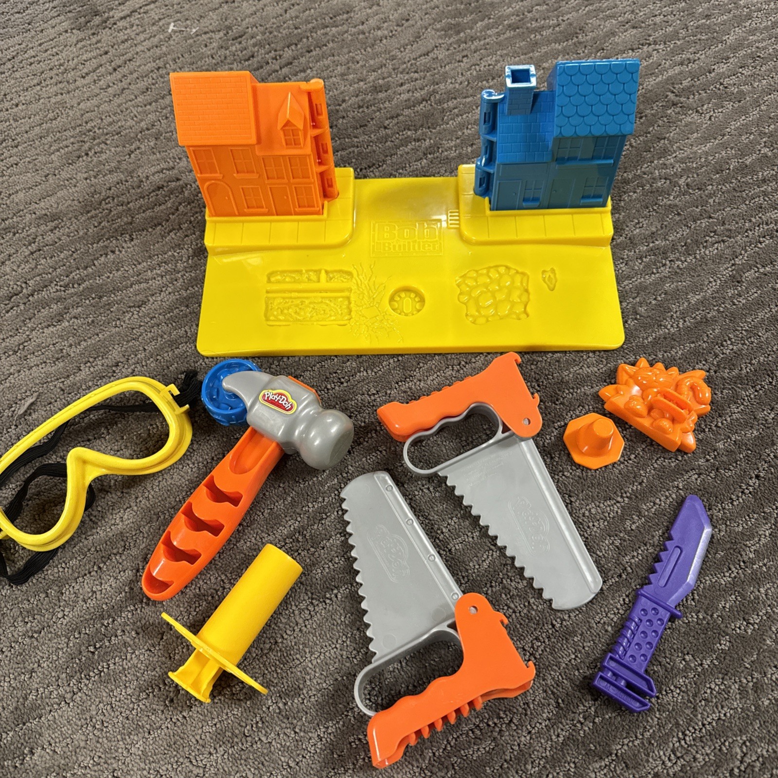 Bob the Builder Play Doh Set Tools Houses Mixed Lot variety Vintage 2001