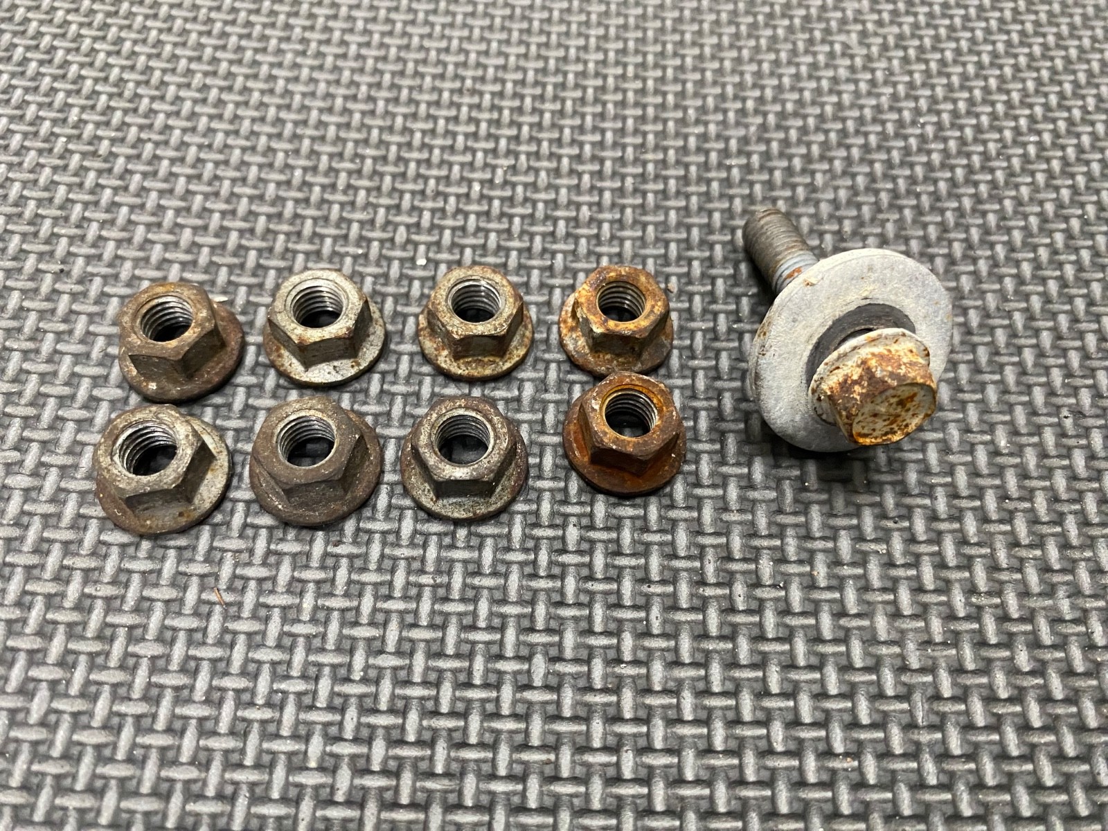 05-08 ZZR600 ZZR 600 Exhaust Header Nuts Bolts