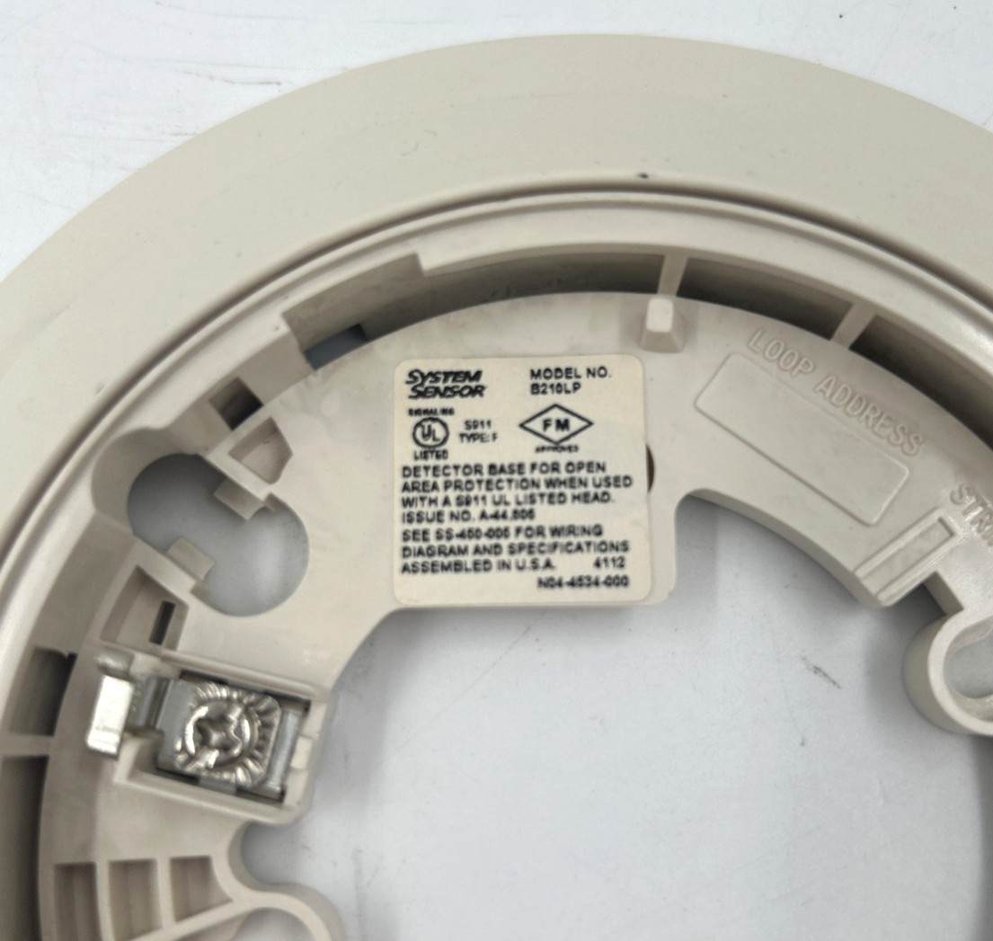 System Sensor B210LP Plug-in Detector Base OEM
