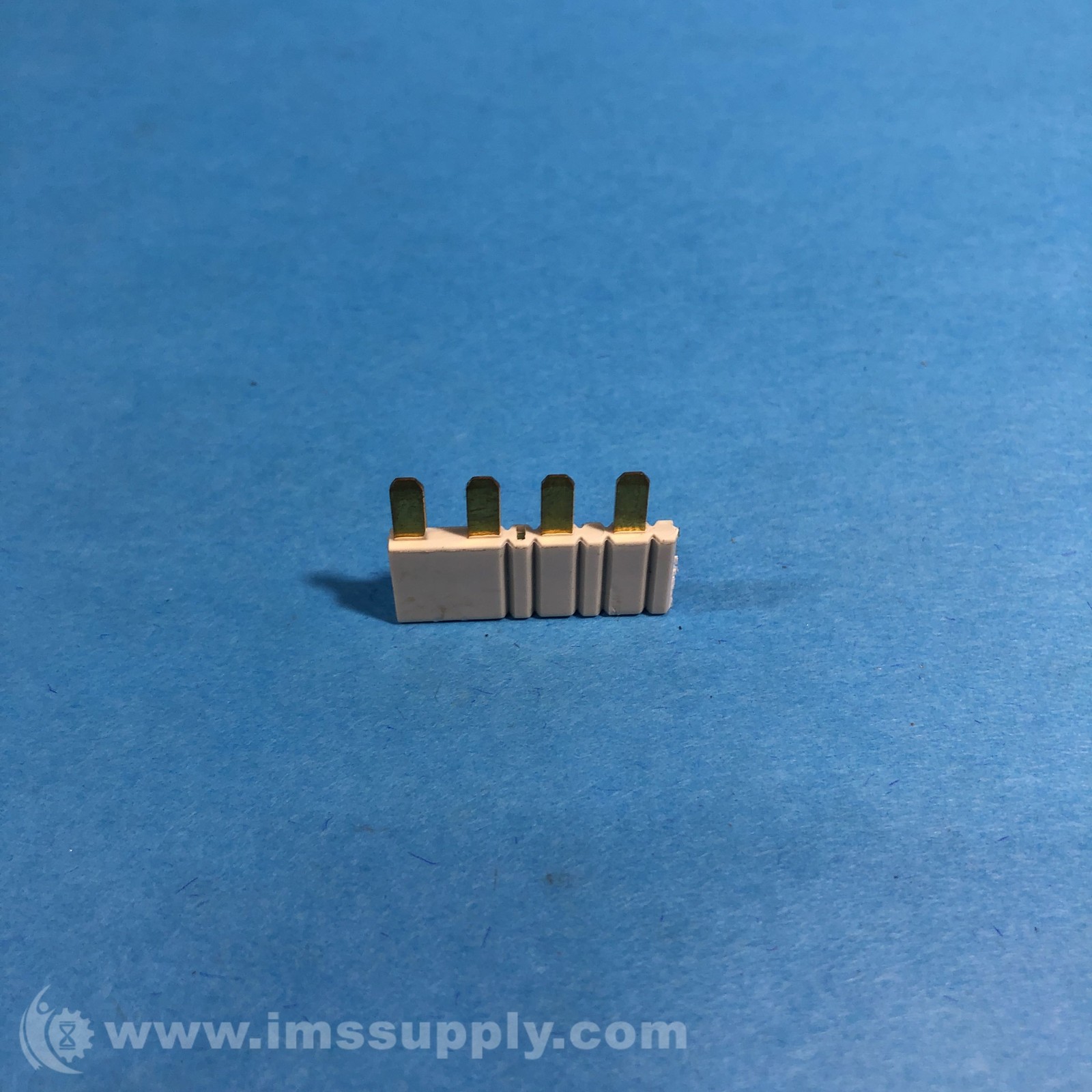 4-Pin Jumper FNIP