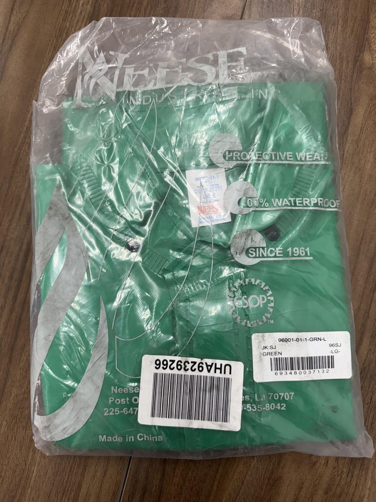 Neese Chem Shield 96 Series Jacket - Green - Size Large