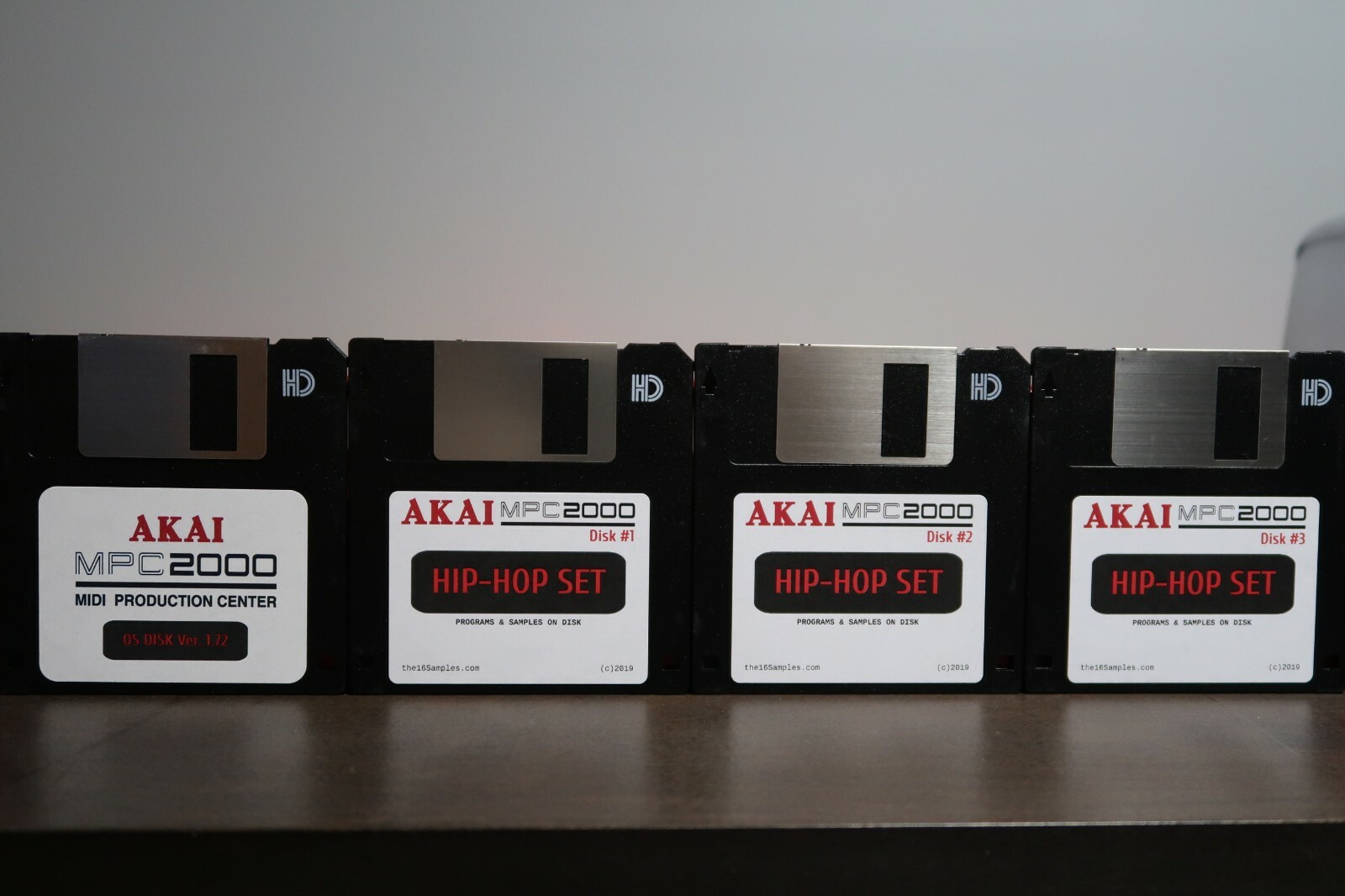 Akai MPC2000 OS 1.72 & Sound Library 3 Disk Drum Kit Sample Pack Floppy Library