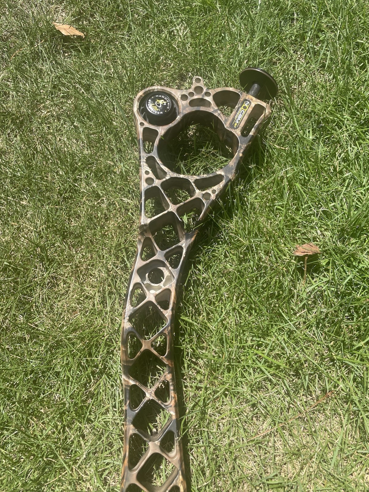 Mathew’s HTR No Cam Left Handed Bow Riser
