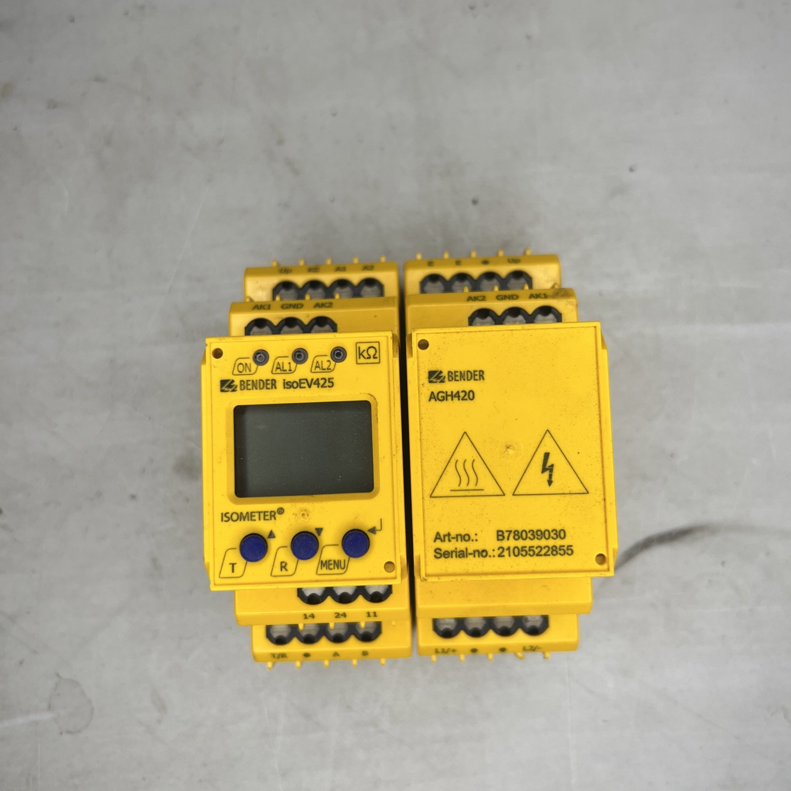 Bender ISOEV425-D4-4 Isometer With Coupling Device AGH420