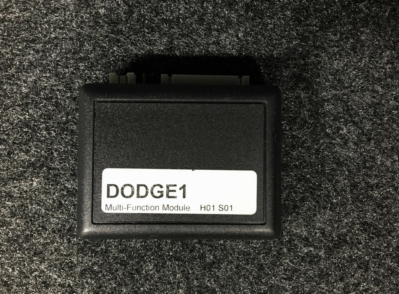 AST DODGE1 MULTI FUNCTION MODULE DOORLOCK, ALARM CONTROL AND TRANSPONDER BYPASS