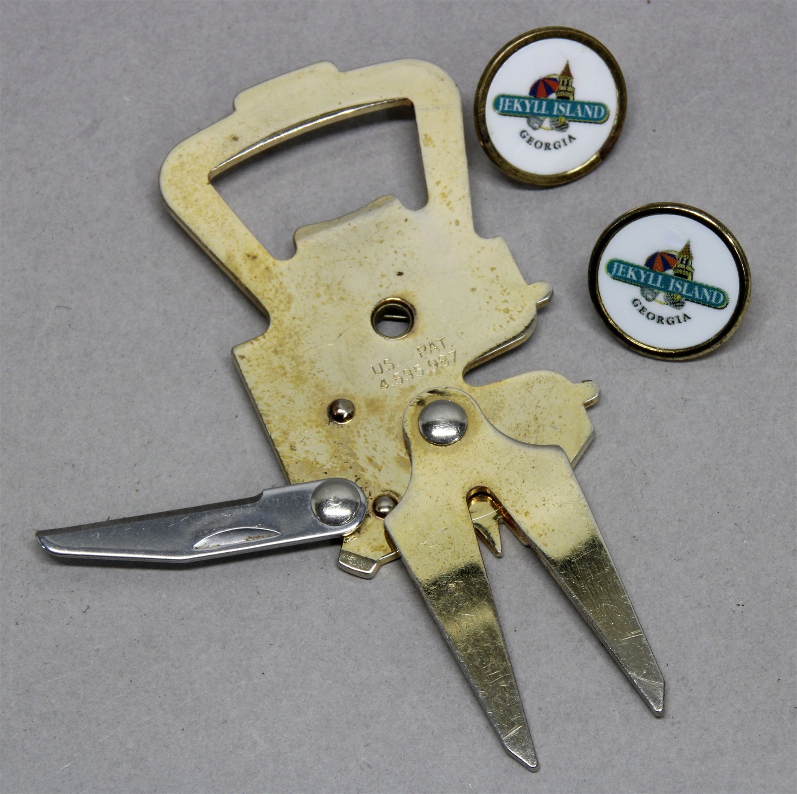 Golf Divot Multi-Function Repair Tool w/JEKYLL ISLAND GA Ball Markers