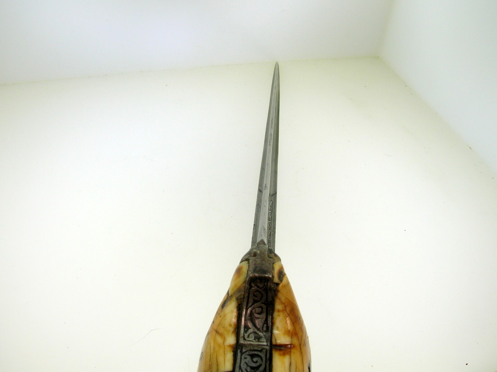 18TH C. ISLAMIC DAGGER WITH SHEATH - HIGHLY DECORATED - RARE ITEM-NICE CONDITION