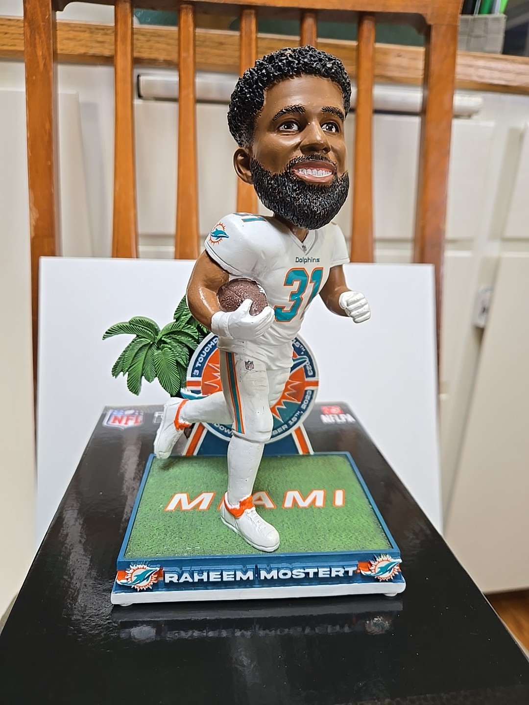 Raheem Mostert Miami Dolphins Gamebreaker Bobblehead Limited Edition #/72