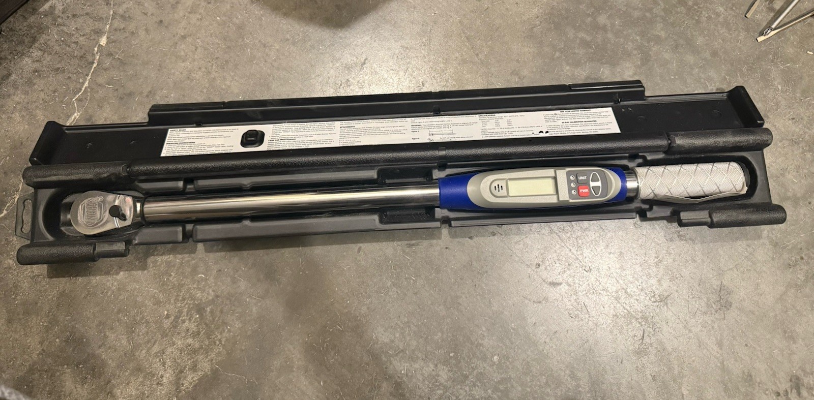 Napa Service Tools 1/2 DR. Electronic Torque Wrench 20-25 Ft LBS with Case New