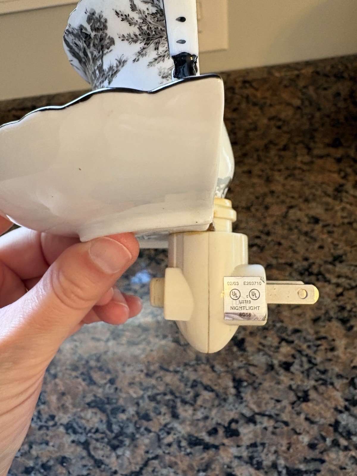 Porcelain Toile Design Teacup Night Light Black Transferware