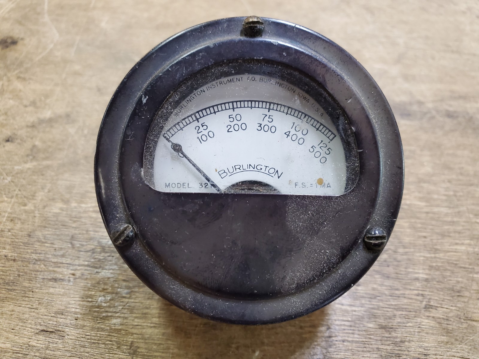Burlington Model 321 Analog Panel Meter Ammeter 0-125mA 0-500mA, 2-11/16 inches