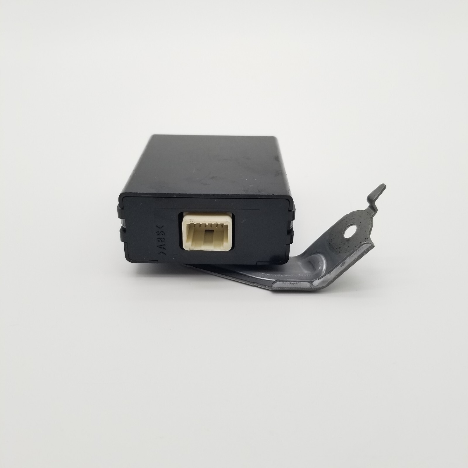 2014 2015 TOYOTA PRIUS DRIVER ASSIST VEHICLE APPROCH CONTROL MODULE OEM
