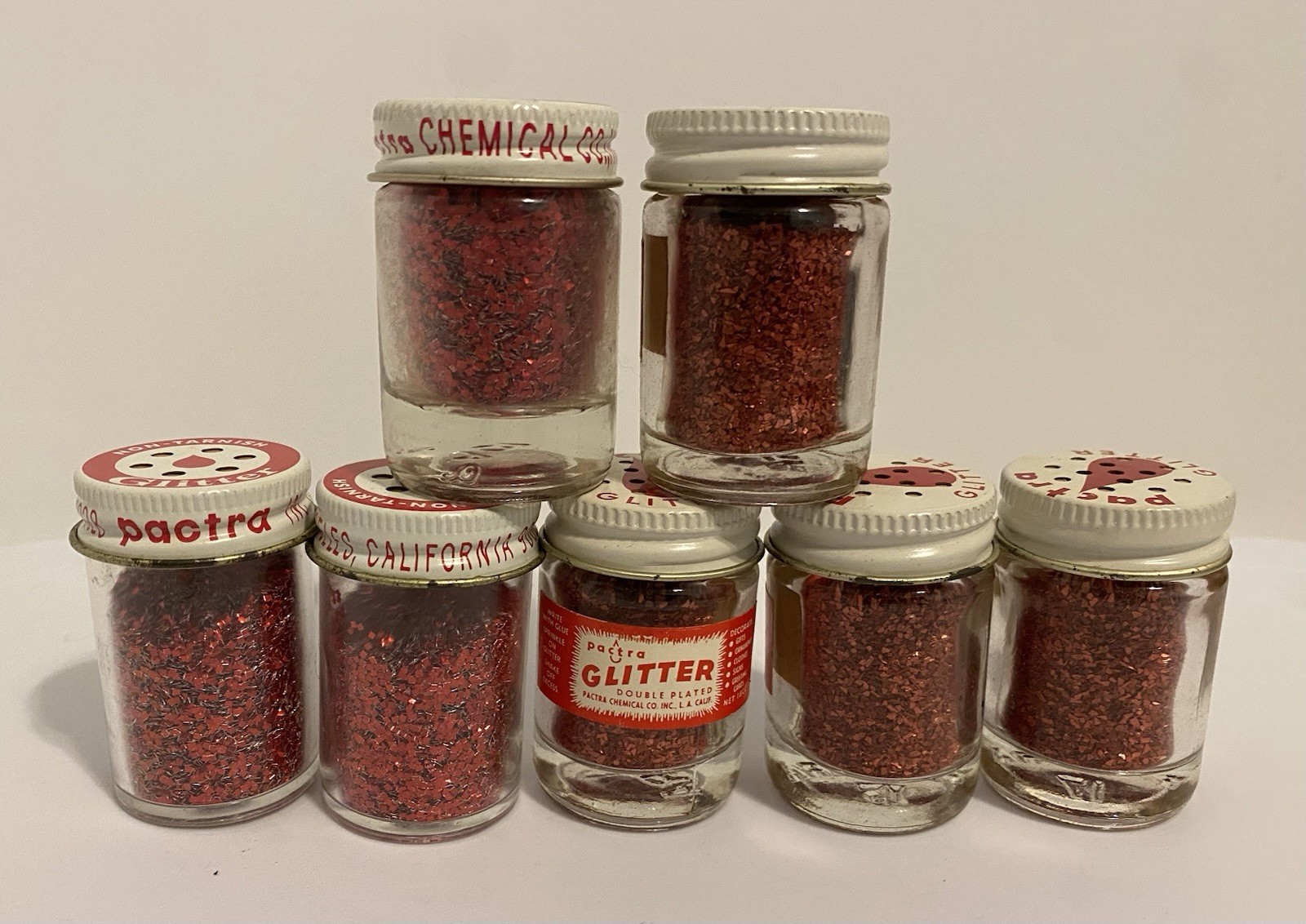 Vintage Pactra Glitter 2 Inch Jars Metal Shaker Lids  Lot Of 7 Color Red