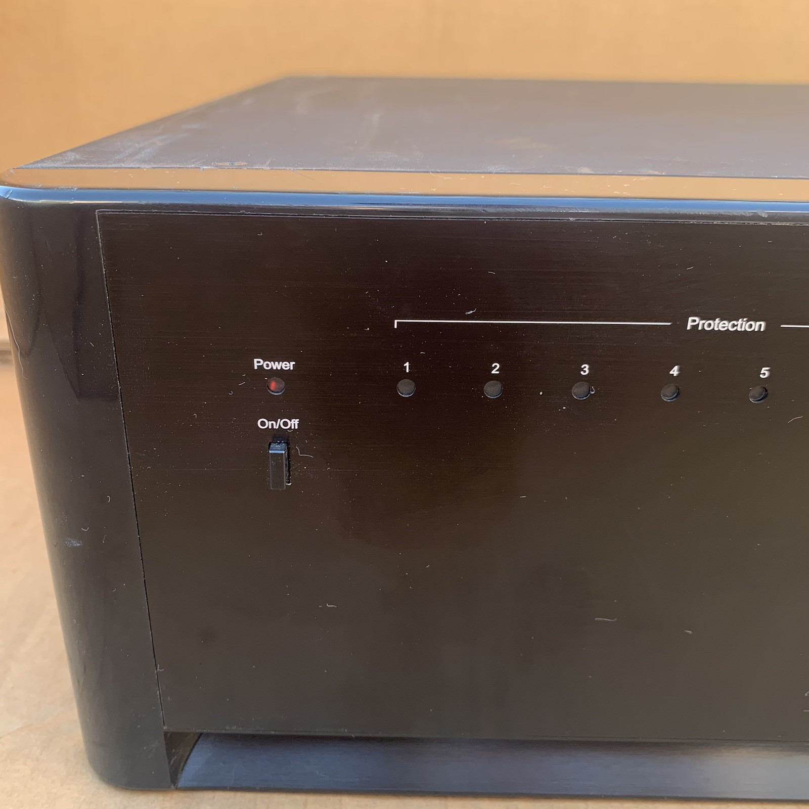 Savant AMP-2000 8 Zone/ 16 Channel Amplifier - Good!