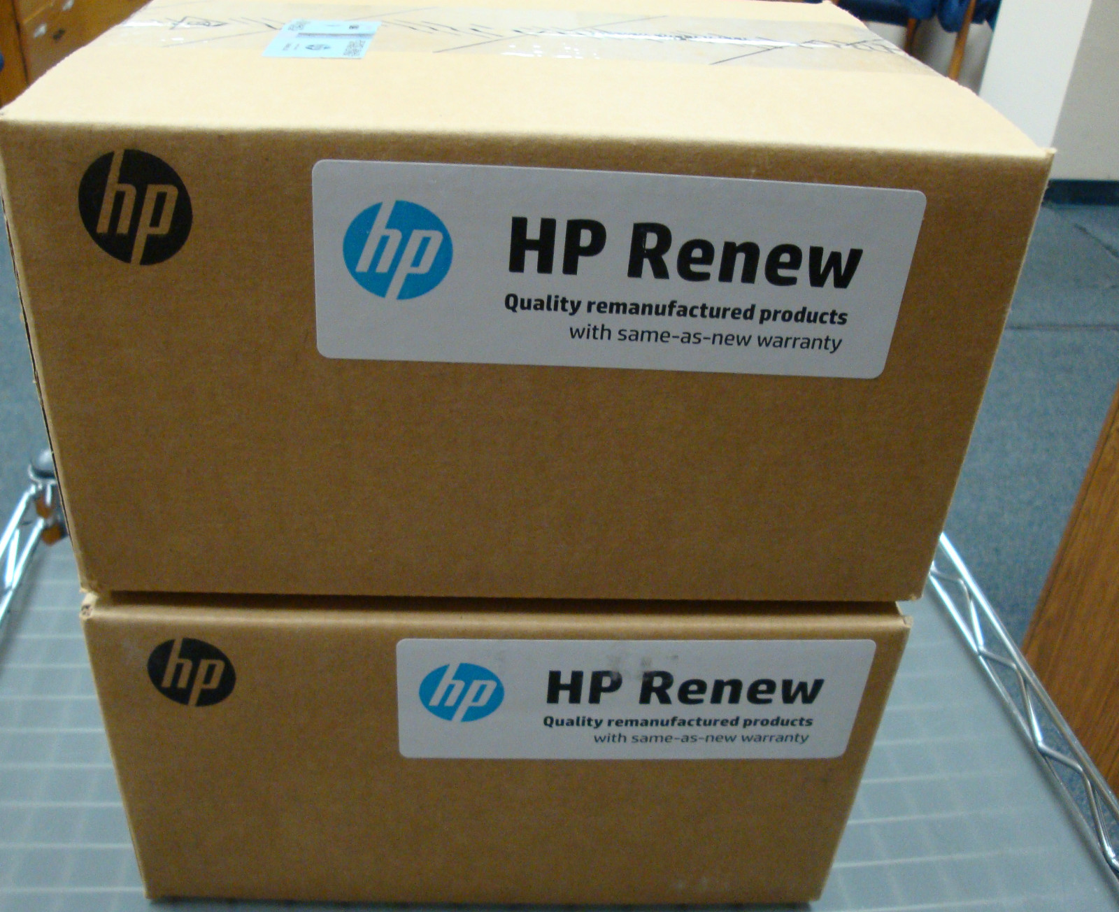 HP DL385 G7 AMD 6140 8 Core 2.6GHZ 48GB RAM 2 X 300GB SAS Hard Drives