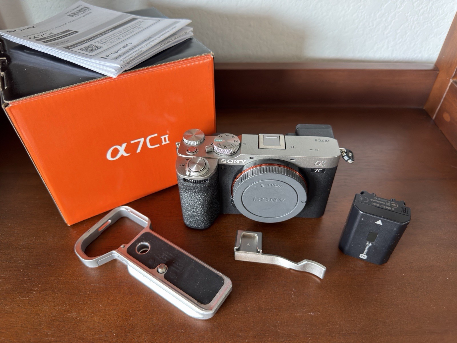 Sony A7CII Mirrorless Camera Body 33MP Flip Screen Silver/Black w/Accessories