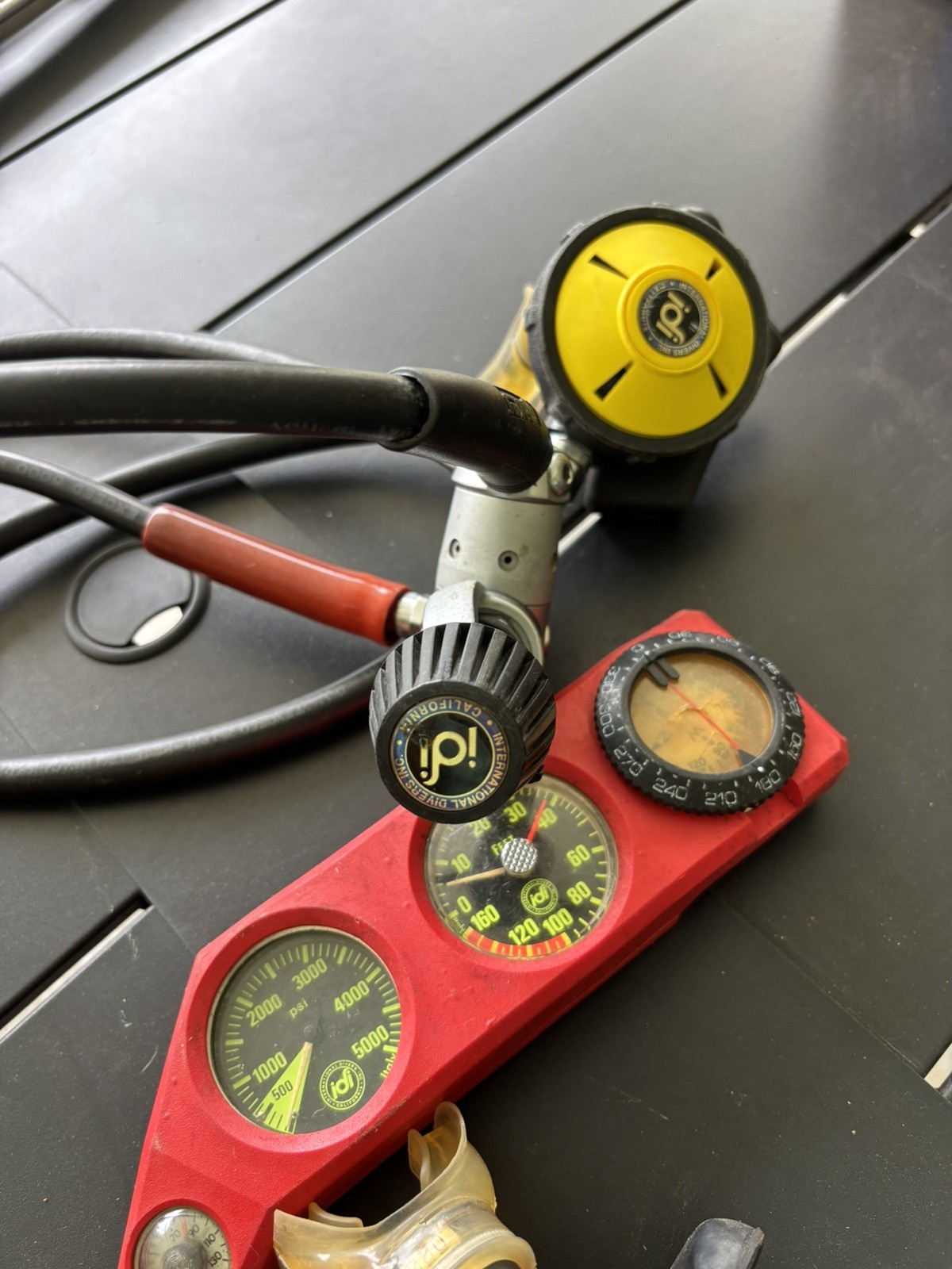 International Divers idI Scuba Regulator