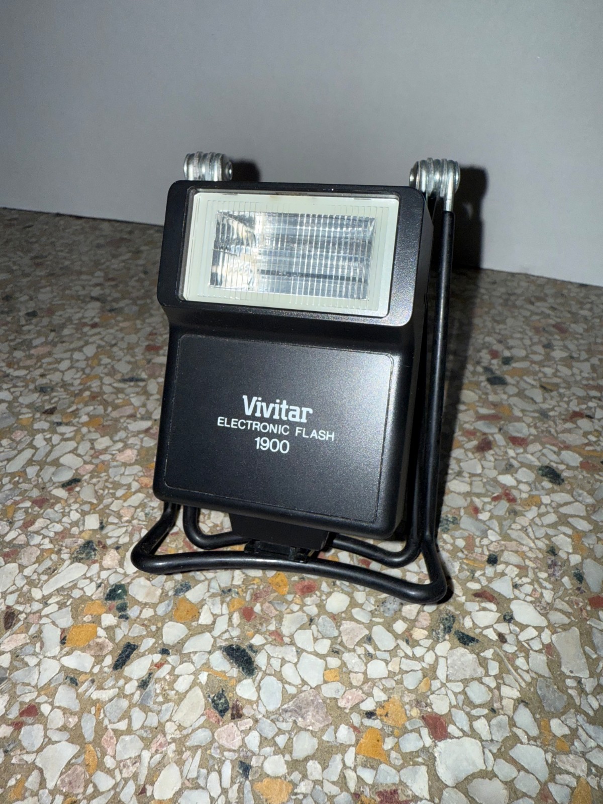 Vintage Vivitar 1900 Electronic Flash *TESTED/WORKS