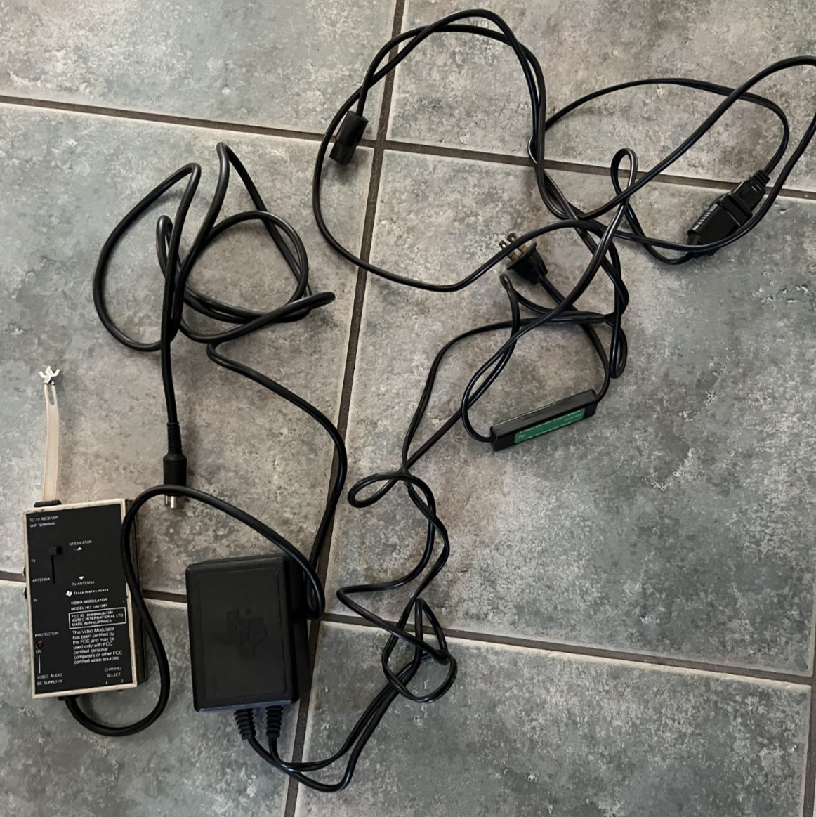 Texas Instruments TI‑99/4A Home Computer System Bundle (Tested, Working)