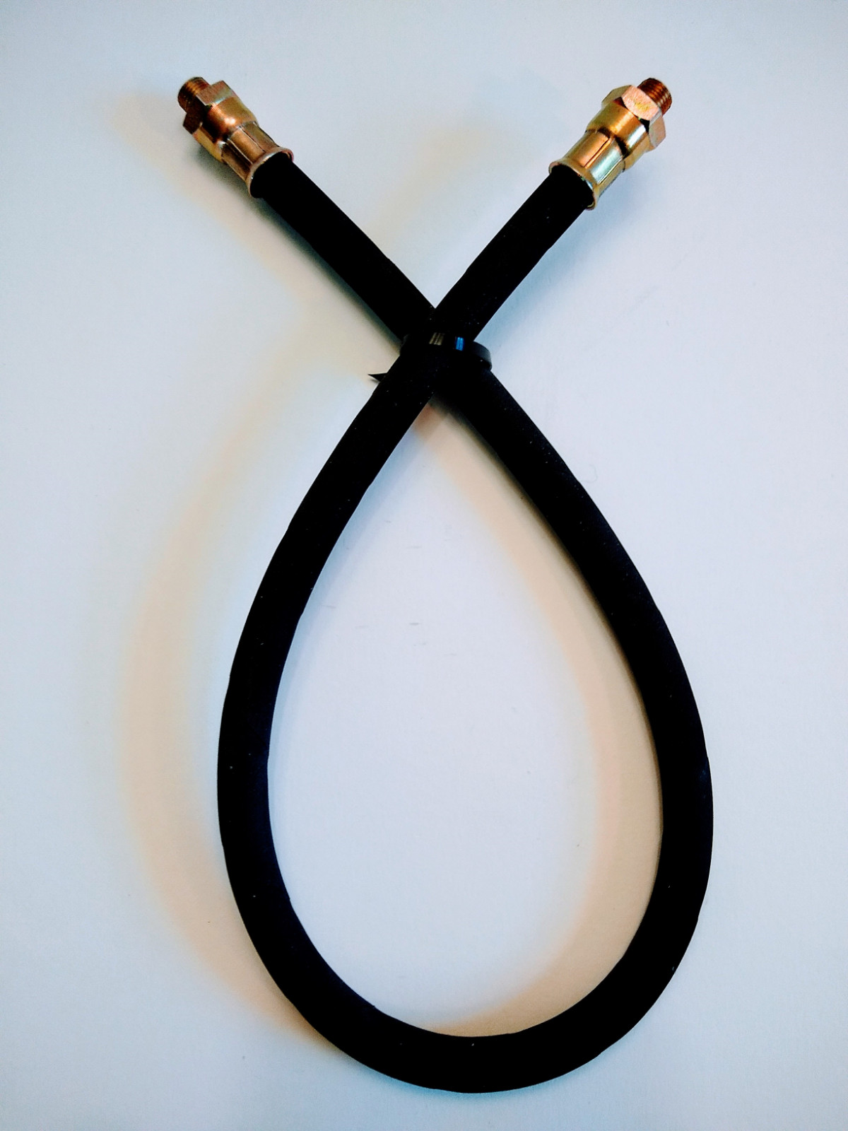 24" Grease Gun Whip Hose HD 1 wire 5,800 psi  3/16" ID  Rubber  Made in Germany