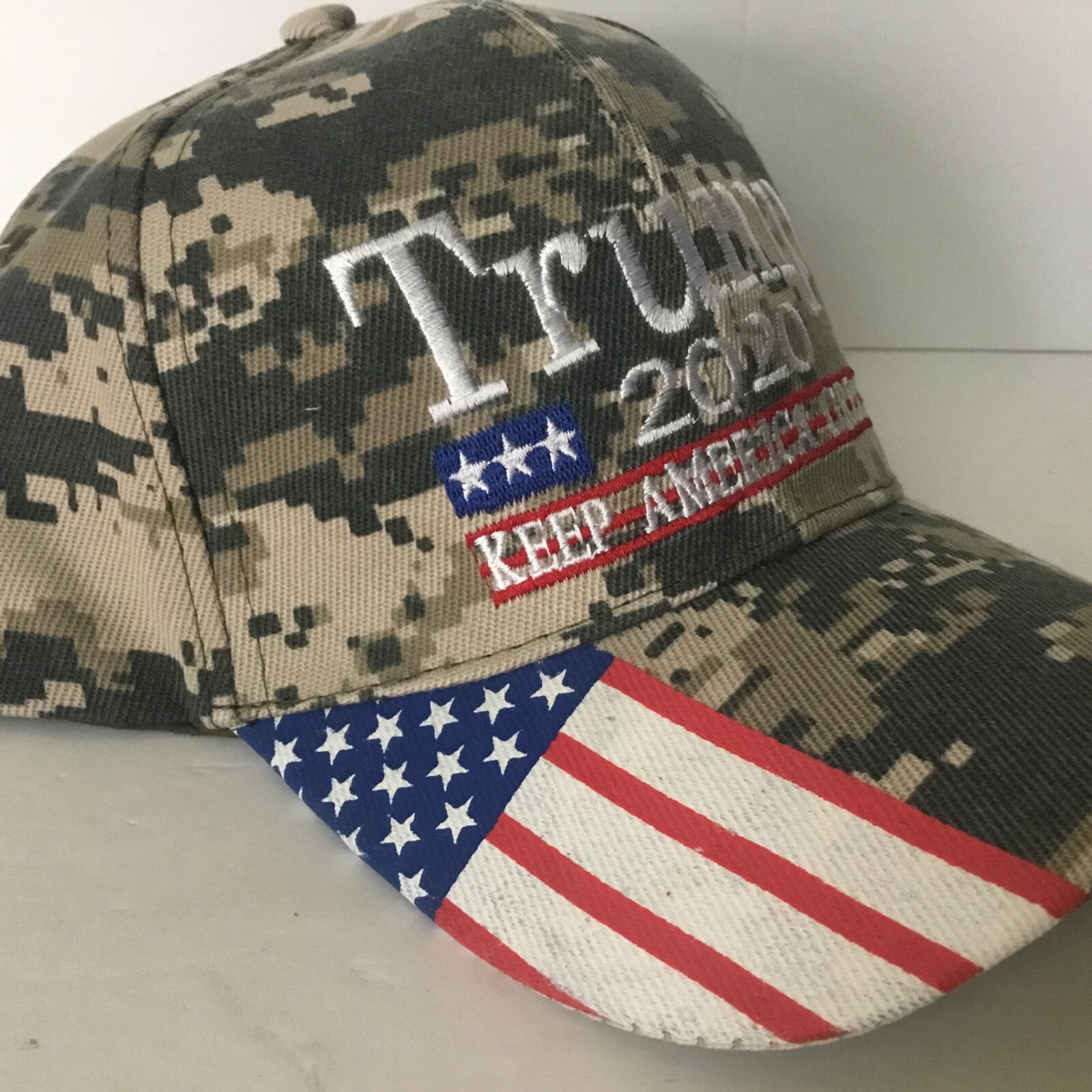 Trump 2020 Keep America Great Digital Green Camo Baseball Hat Cap Hook and Loop
