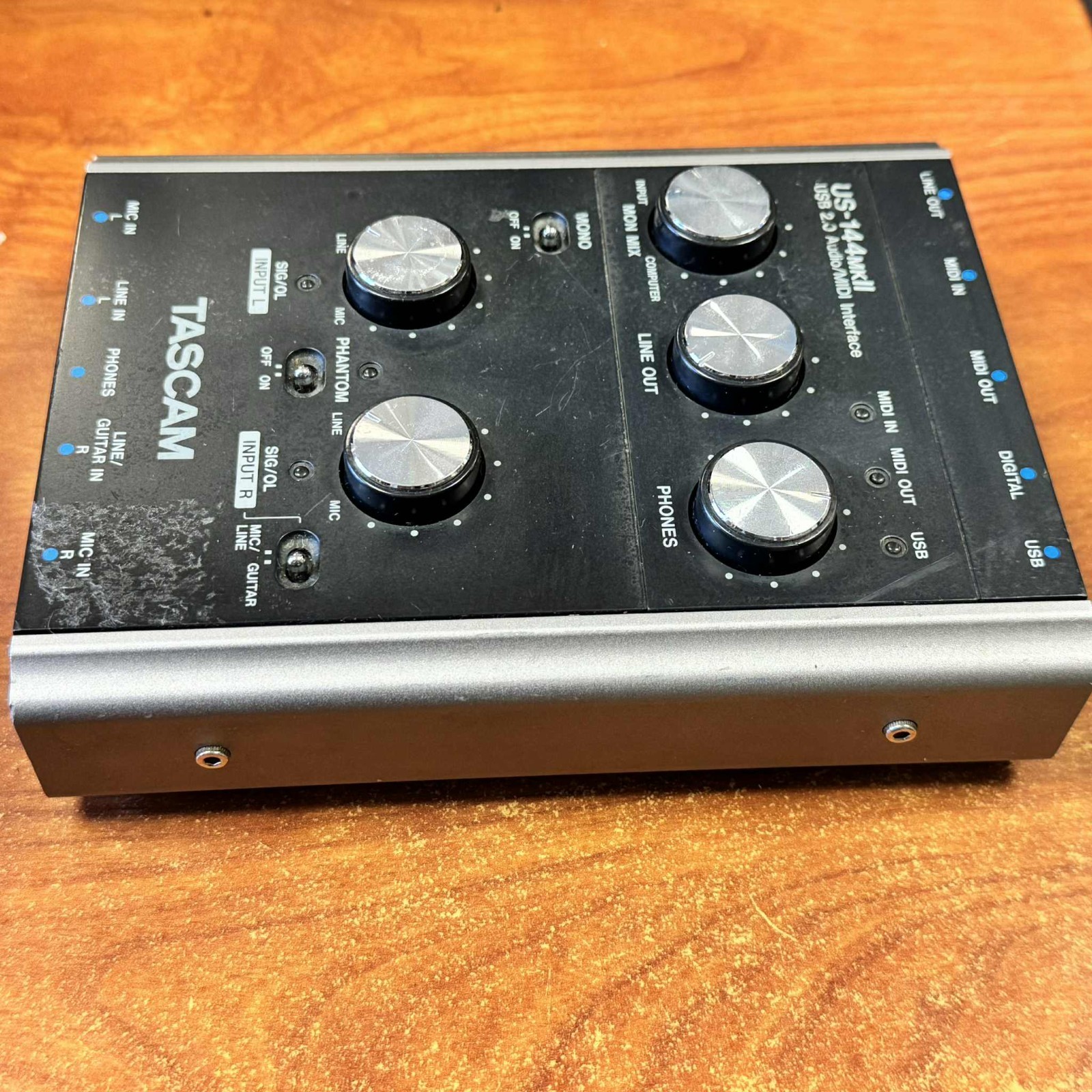 Tascam US144MKII USB 2.0 Audio MIDI Interface Bus-powered - TESTED