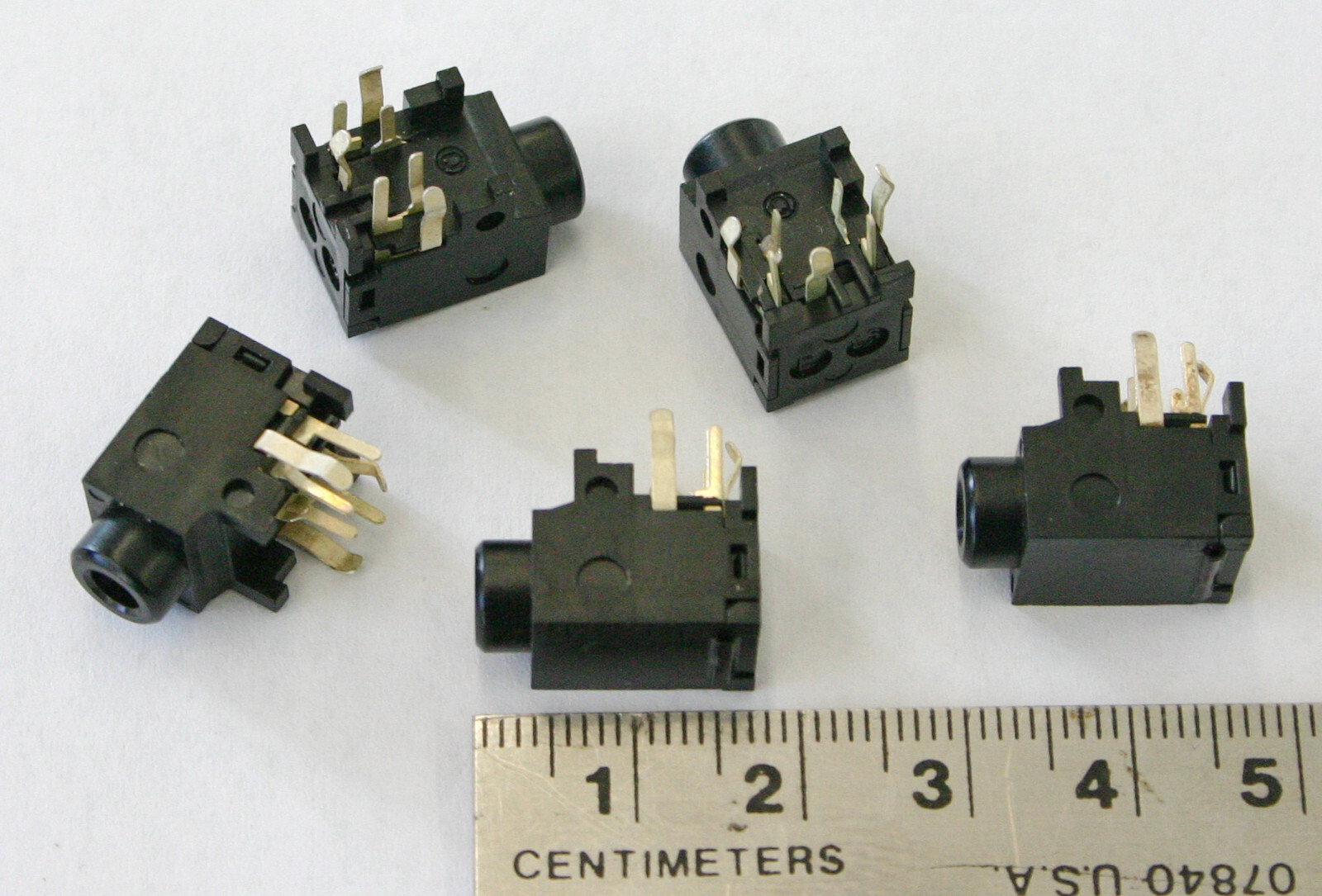 5 Pieces Hosiden HSJ2000-01-010 Audio Jack 3.5 MM used in Roland KC-600 & Others