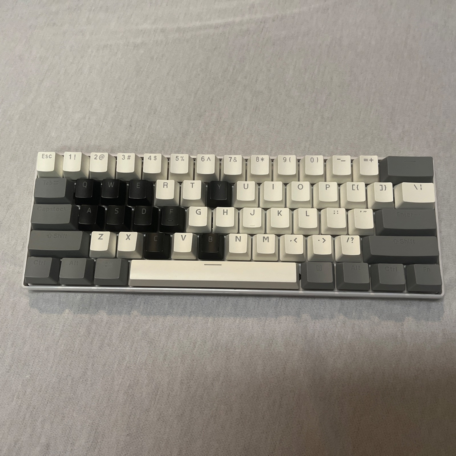 Boyi 61 Mechanical Mini Keyboard Gray Black White Keys **Keyboard Only**
