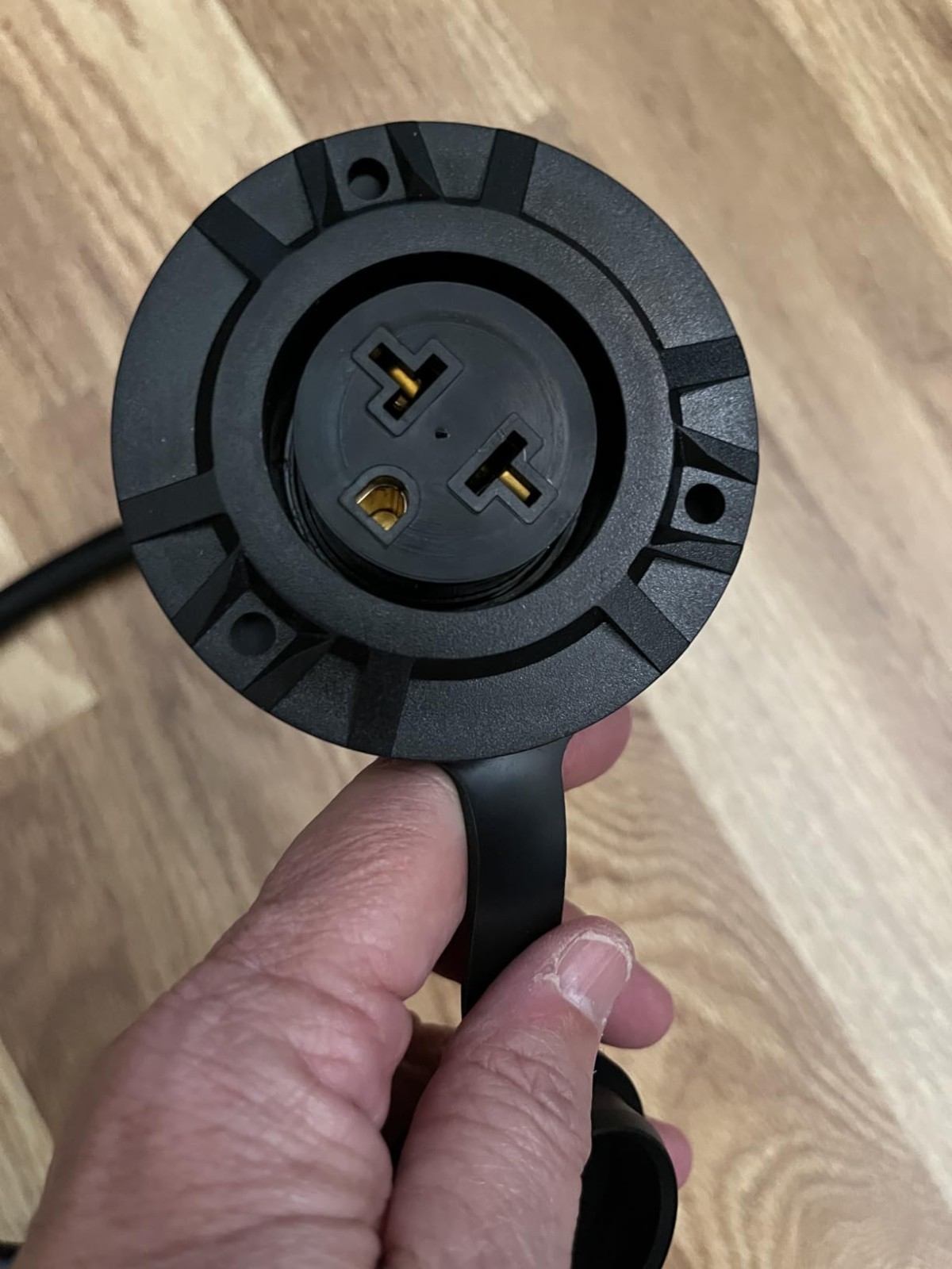 RV Outdoor Power Outlet Extender Weatherproof 125 Volt NEMA 5 15R 20in Cord
