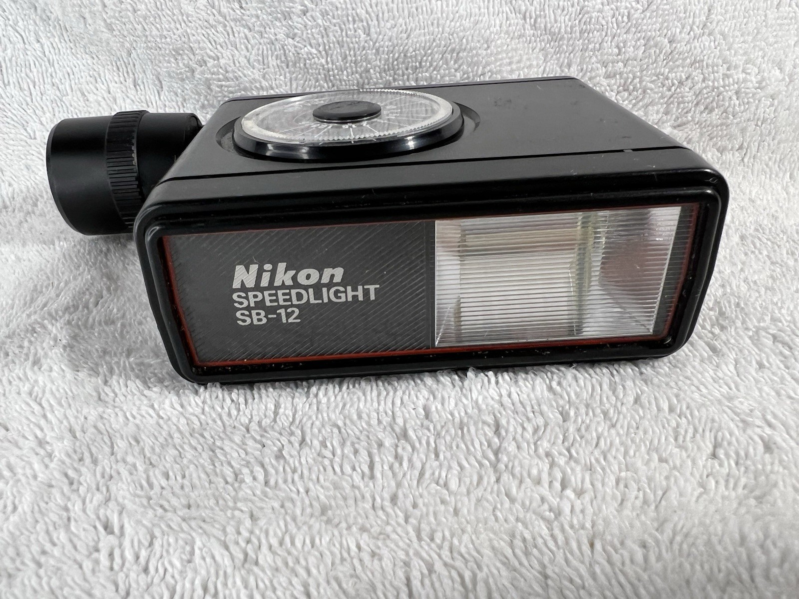 Nikon SB-12 Speedlight