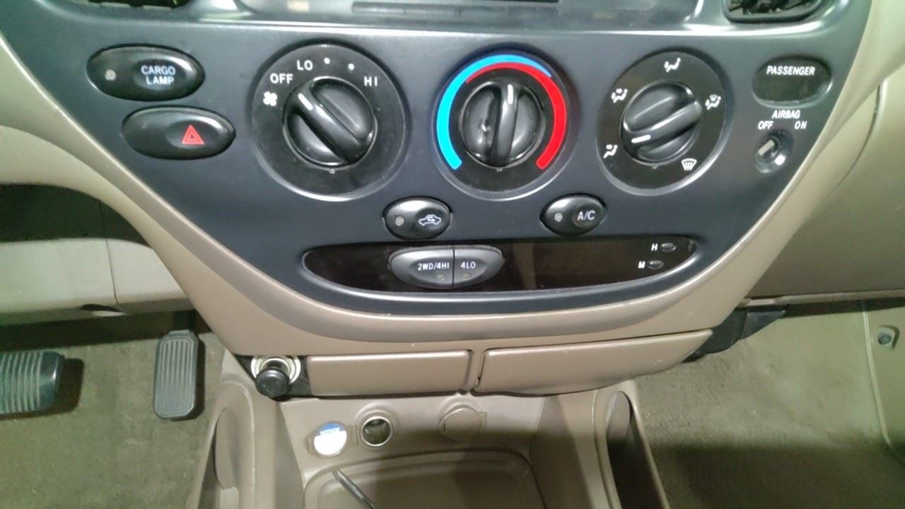 Temperature Control Controller Faceplate With AC Fits 03-06 TUNDRA 1716528