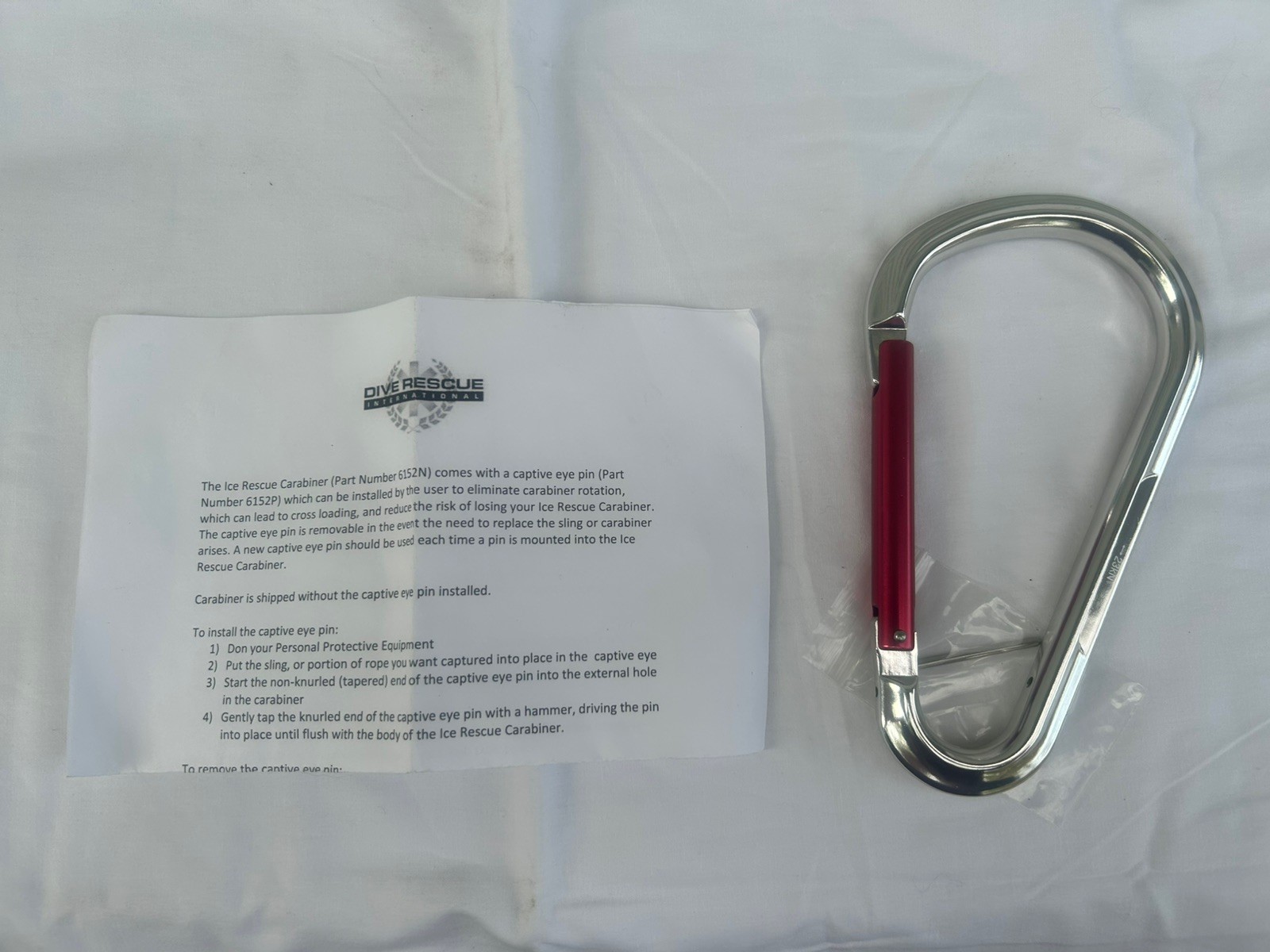 Dive Rescue 6152N: DRI Ice Rescue Large Non-Locking Carabiner (#1)