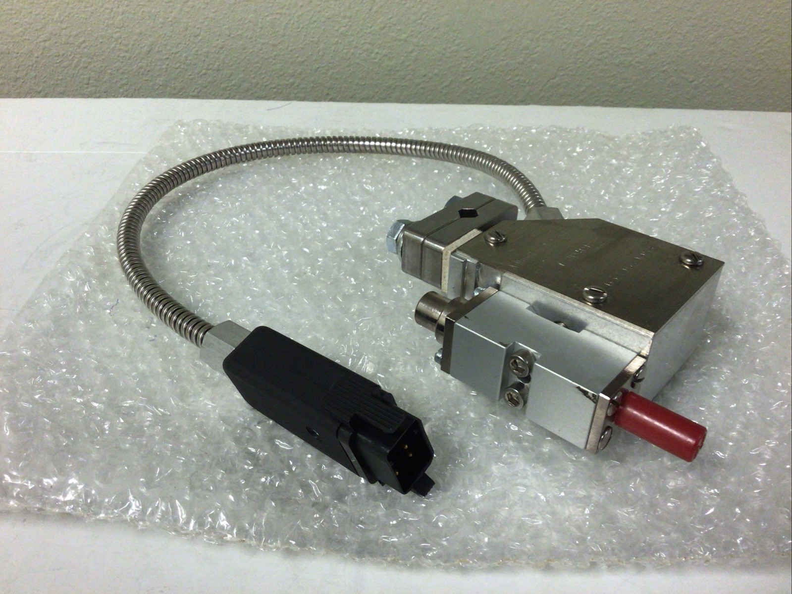 NEW, ADHESIVE EQUIPMENT AE M201DE HOT MELT GLUE UNIT US20G10058, FREE SHIPPING