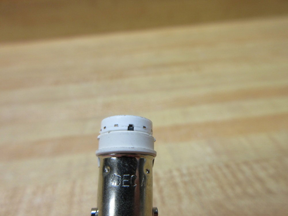 IDEC LSTD-2W Miniature Lamp Light Bulb White LSTD2W