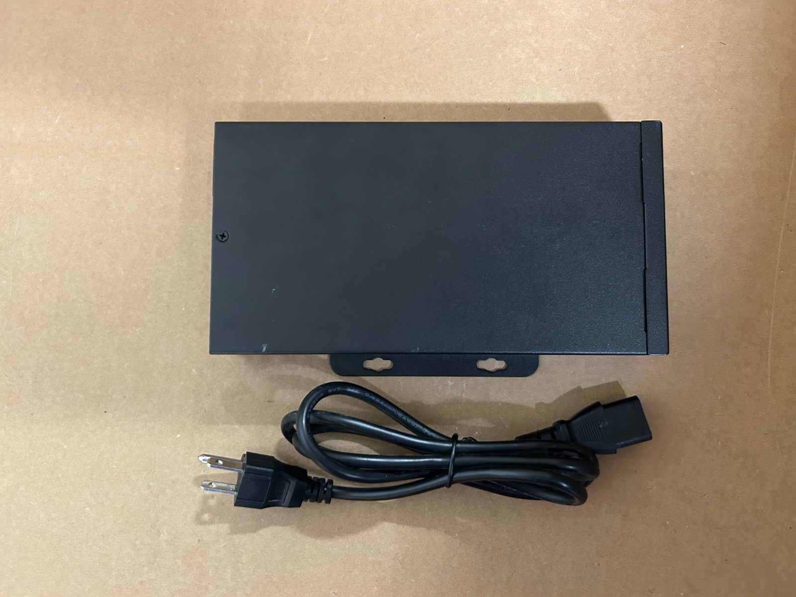 PROCET  PT-PSE109GBRO - AH  PoE Injector