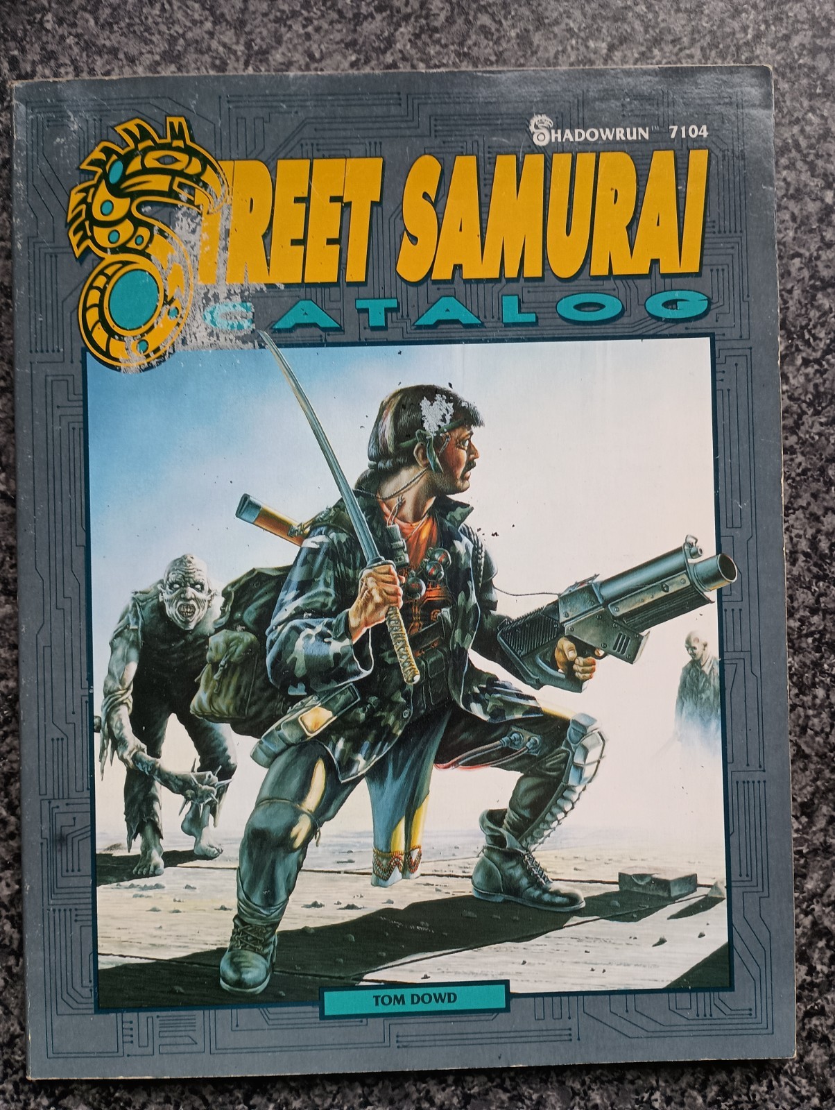 Street Samurai Catalog (Shadowrun RPG supplement, PAPERBACK)