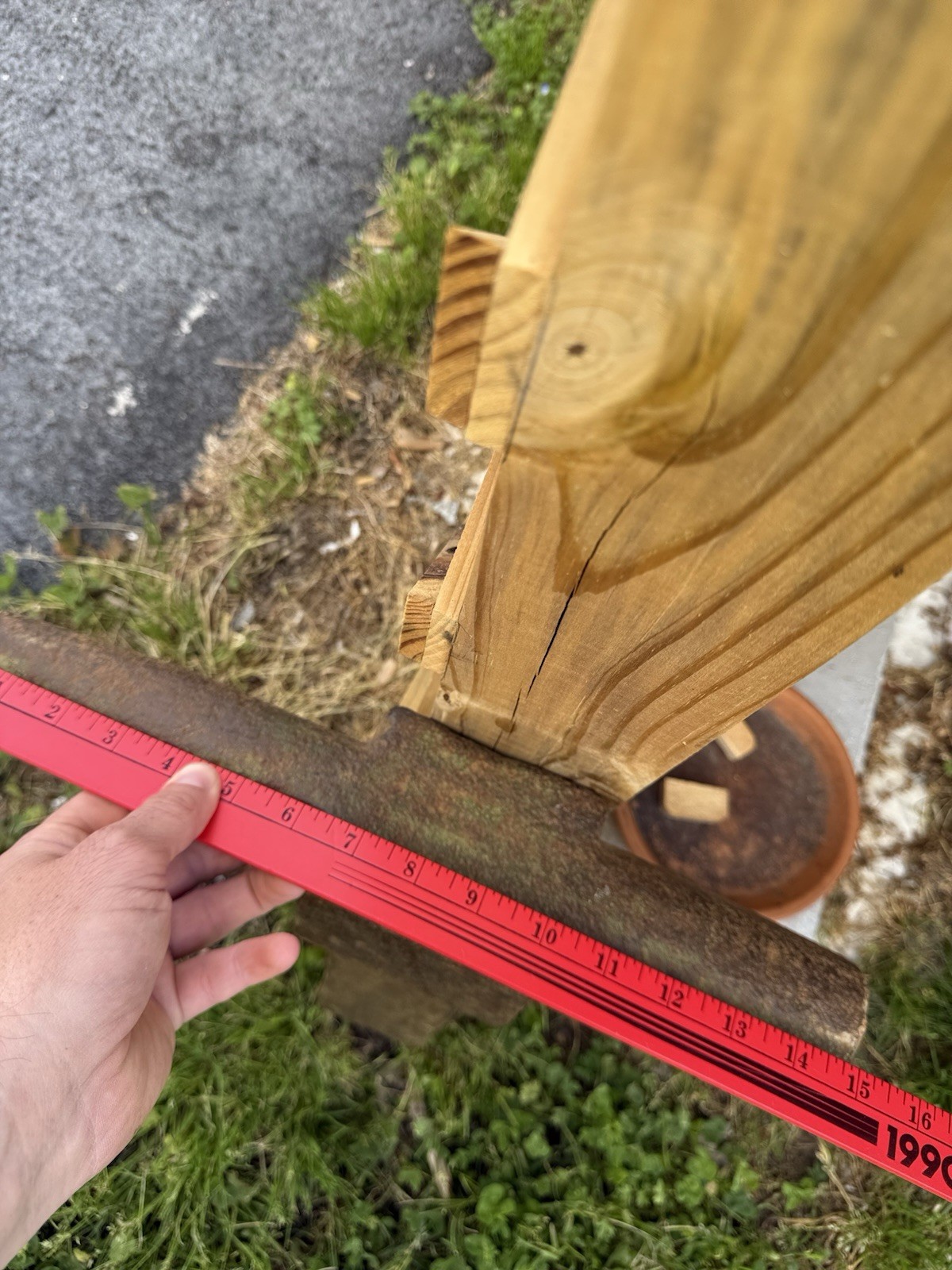 ANTIQUE TOOL PRIMITIVE STAKE STUMP ANVIL BLACKSMITH FORGE 39 Lb 15"