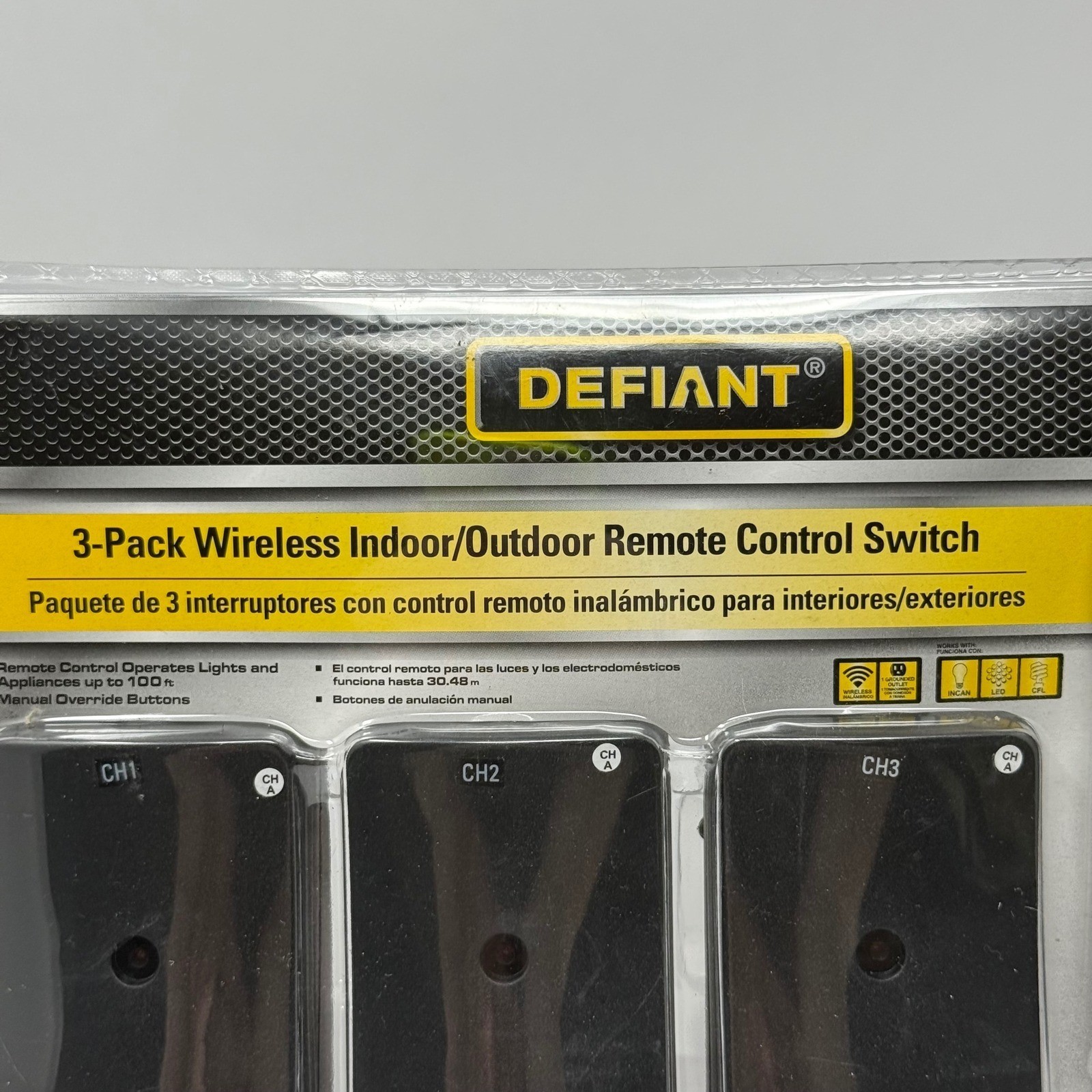 Defiant 3-Pack Wireless Indoor Outdoor Remote Control Switch 100ft Range 110 527