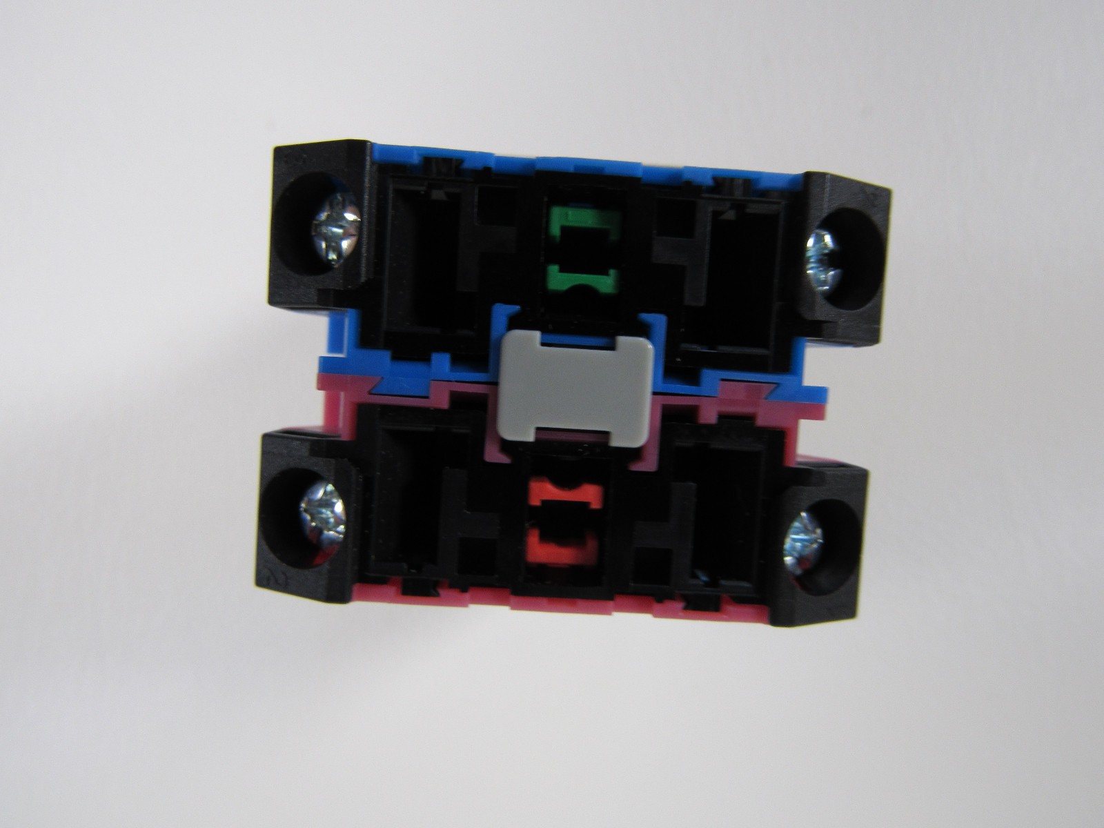 IDEC AYD311NUR Push-Pull 40mm E-Stop Button