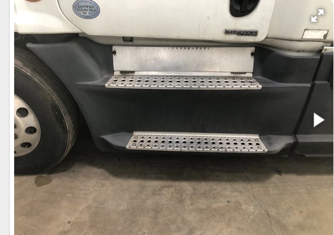 2010-2022 Freightliner CASCADIA Grey Left/Driver Front Skirt - Used