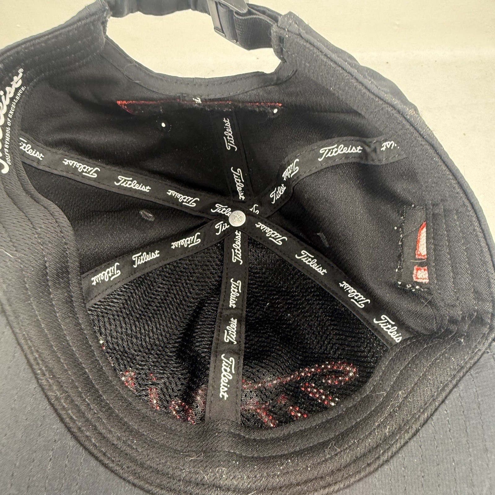 Titleist Pro V1 Footjoy Cap Hat Embroidered Golf Strapback Black Red