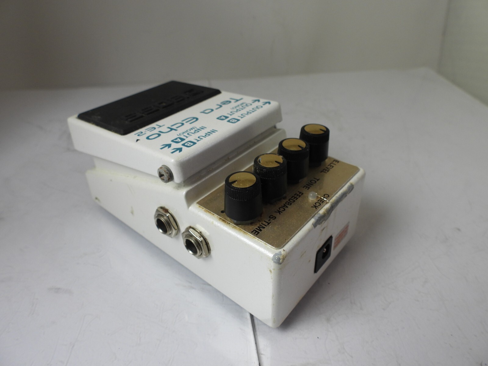 Boss TE-2 Tera Echo Delay Effects Pedal Free USA Shipping