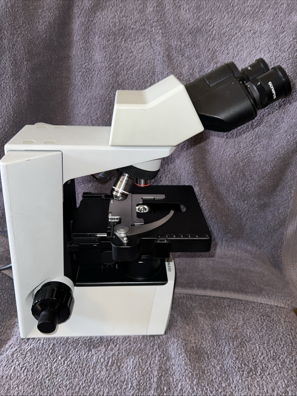 Olympus CX31RBSF Laboratory Microscope 4 Objective Lenses Light Very Clean Unit
