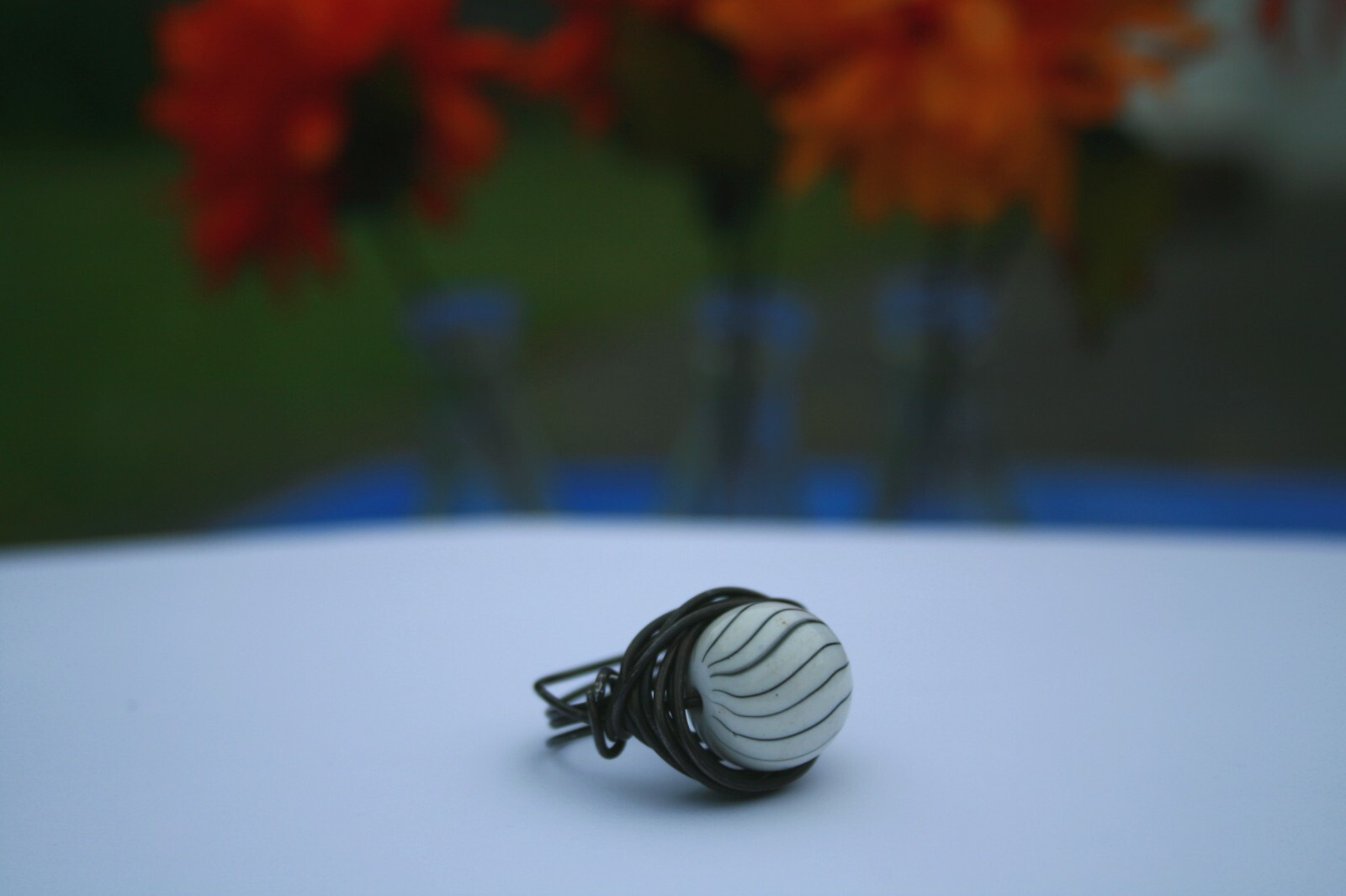Large Wire Wrap Statement Ring, White Black Striped 'Marble' Charm, Size 8, NEW