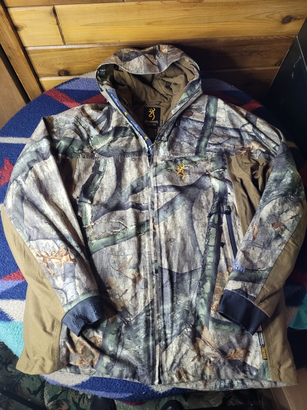 Browning Gore Tex Jacket Mens XL Mossy Oak Camo Hooded Odorsmart Storm Hunting