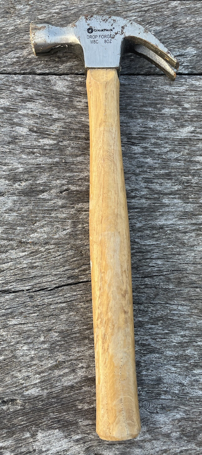 Great Neck Hammer Drop Forged Curved Claw M8C 8OZ 11 1/2” Small And Lightweight